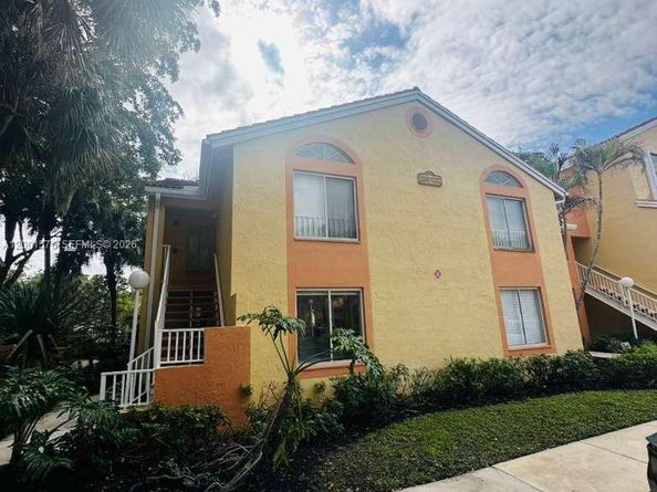 1190 Coral Club Dr 1190, Coral Springs FL 33071