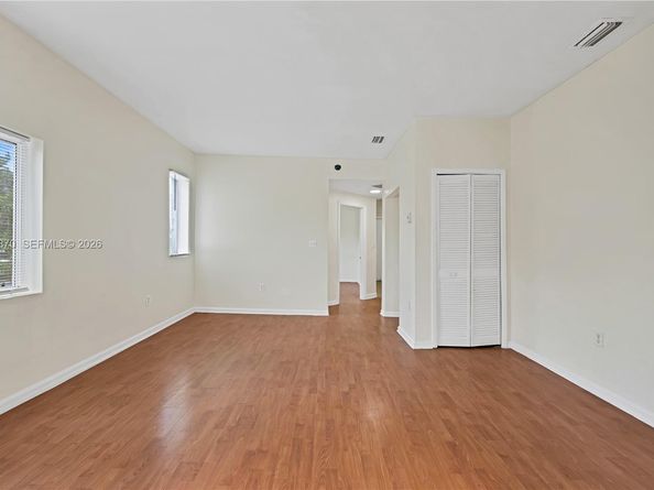 109 NW 6th Ave 8, Miami FL 33128