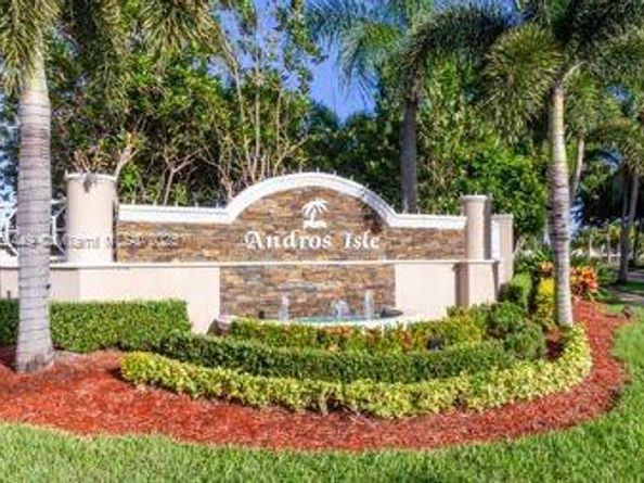 8525 Pine Cay, West Palm Beach FL 33411