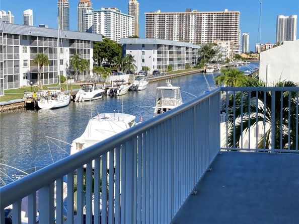 3527 NE 168th St 301, North Miami Beach FL 33160