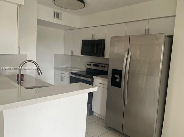 15231 SW 80th St 503, Miami FL 33193