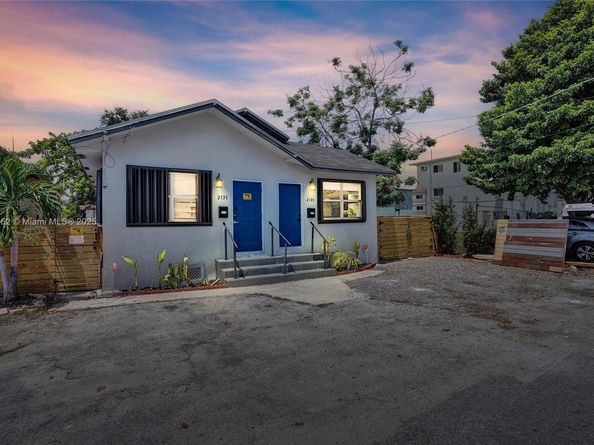 2137 SW 4th St, Miami FL 33135