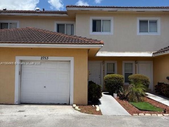 2753 NW 13th St, Pompano Beach FL 33069