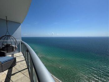 17001 Collins Ave