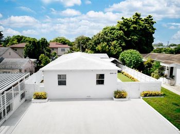2550 SW 10 St