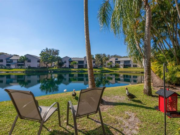 3246 NW 47 Avenue 3297, Coconut Creek FL 33063