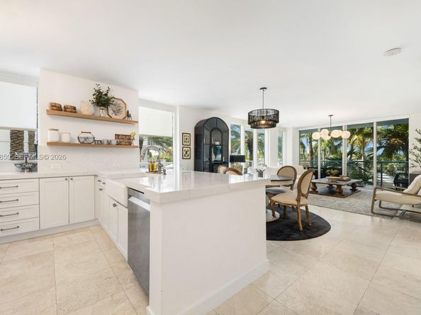 2831 N Ocean Blvd 207N, Fort Lauderdale FL 33308