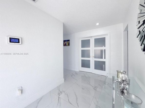 14111 SW 75th St, Miami FL 33183