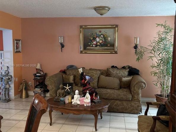 11219 SW 33 RD Circle PL 11219 SW 33 RD Cir Pl, Miami FL 33165