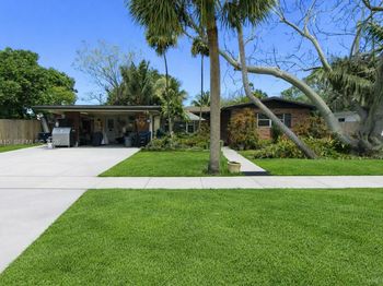 2048 SW 27th Ave