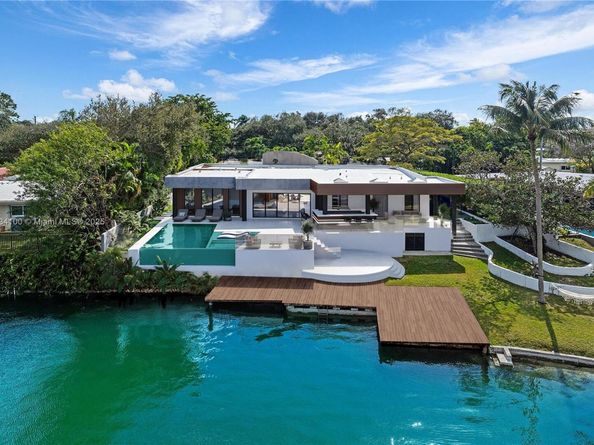 2091 NE 191st Dr, North Miami Beach FL 33179