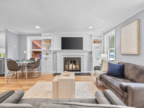 17 Henley St B, Boston MA 02129