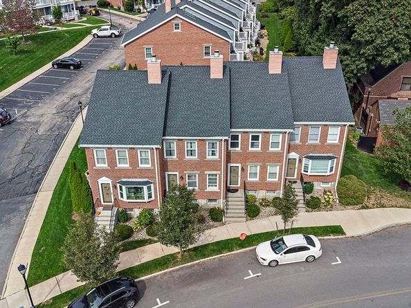 84 Captains Row 84, Chelsea MA 02150