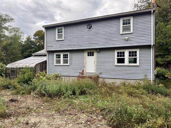 24-1/2 Allerton St, Plymouth MA 02360