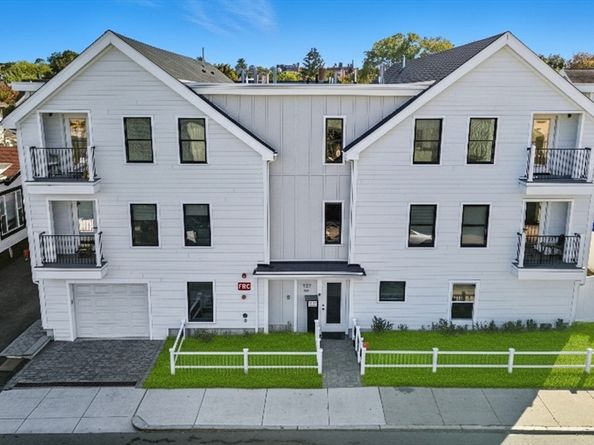 127 E Cottage St 8, Boston MA 02125