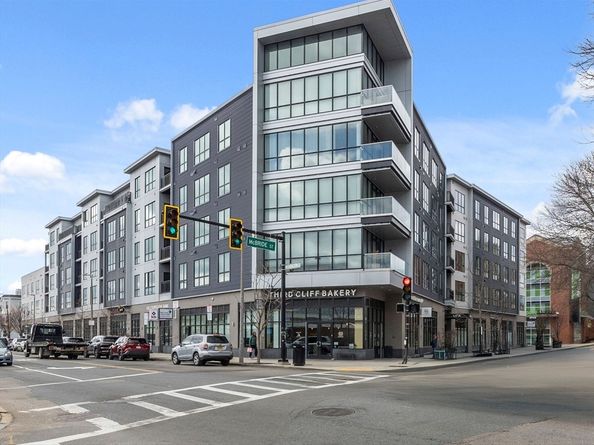 3531 Washington St 419, Boston MA 02130