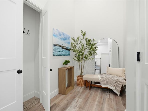 10 Water Street 3, Plymouth MA 02360