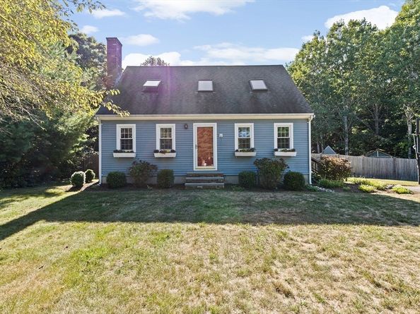 66 Maureen Way, Plymouth MA 02360