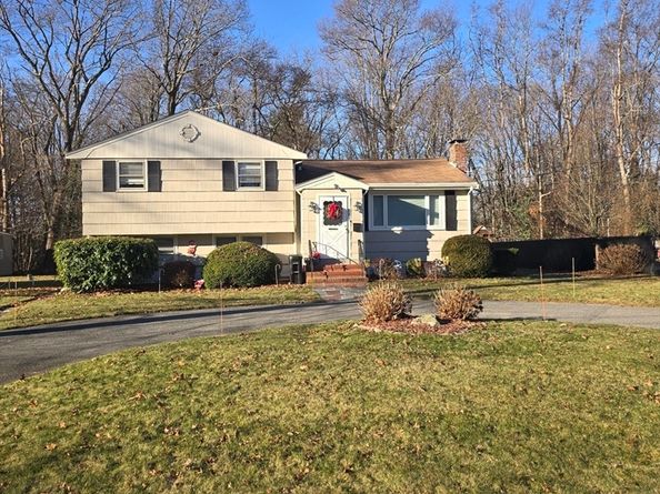 81 Hancock Avenue, Brockton MA 02301