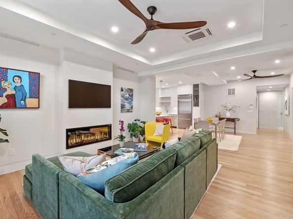 950 Massachusetts Avenue C3B, Cambridge MA 02139