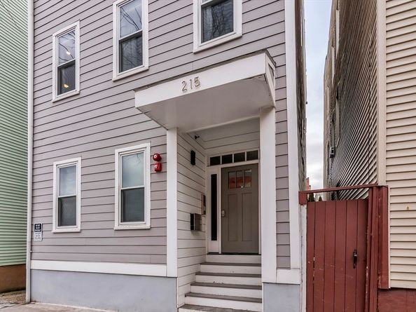 215 Maverick 2, Boston MA 02128