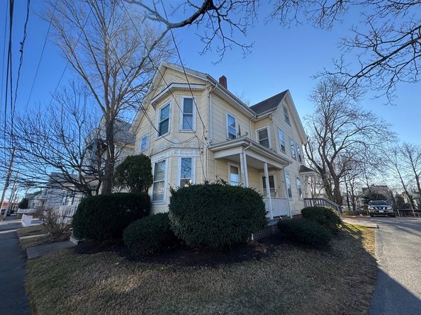 58-60 Calmar St, Brockton MA 02301