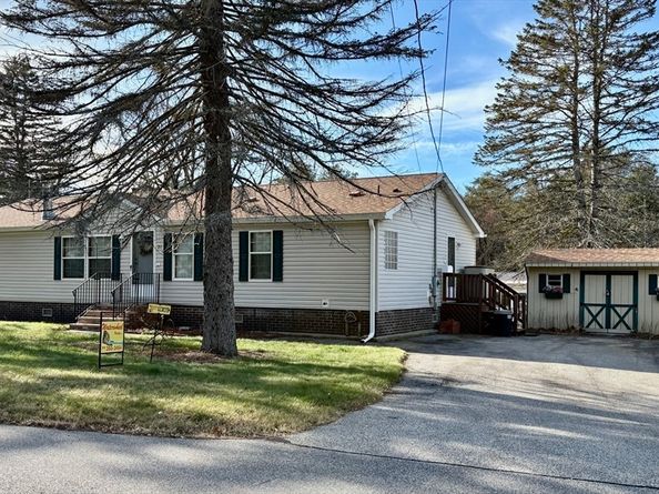 21 Varney Ln, Barre MA 01005