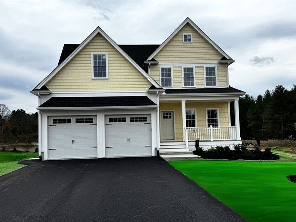 6 April Way, Millis MA 02054