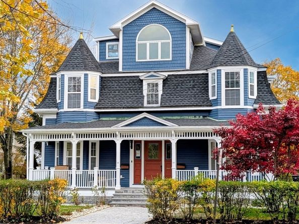 10 Washington Park 1Right, Newton MA 02460