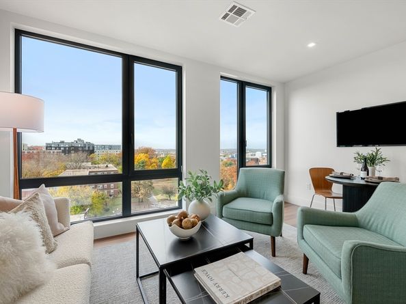 1515 Commonwealth Ave 504, Boston MA 02135