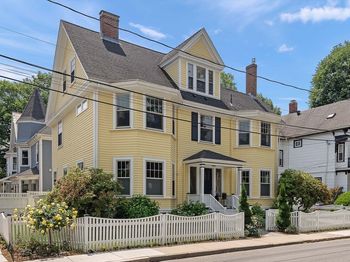 10 Brewer St