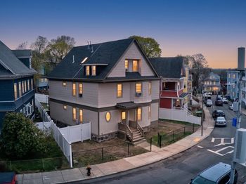 37 Stonehurst St.