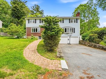 57 Lanewood Ave