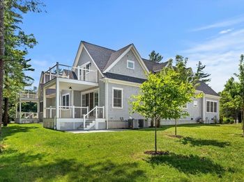 2 Golf Cottage Way