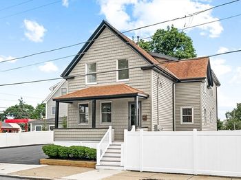 100 Emerald St