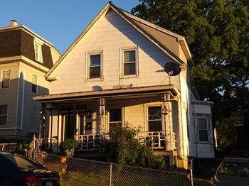 32 Shelby St