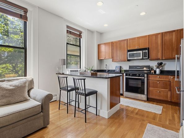 32 Yarmouth St 2, Boston MA 02116