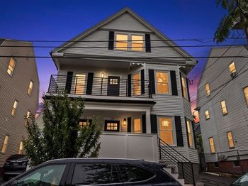 22 Charnwood Rd