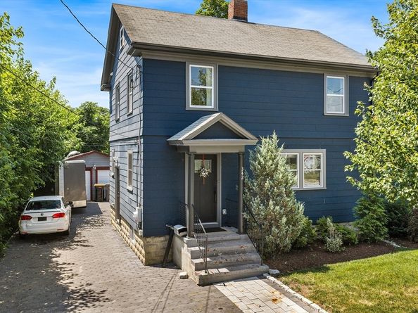 342 Franklin St, Framingham MA 01702