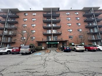 1321 Worcester Rd