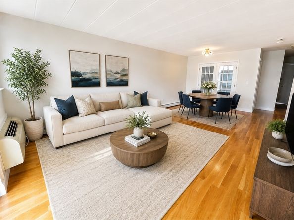 345 Harvard St 3B, Cambridge MA 02138