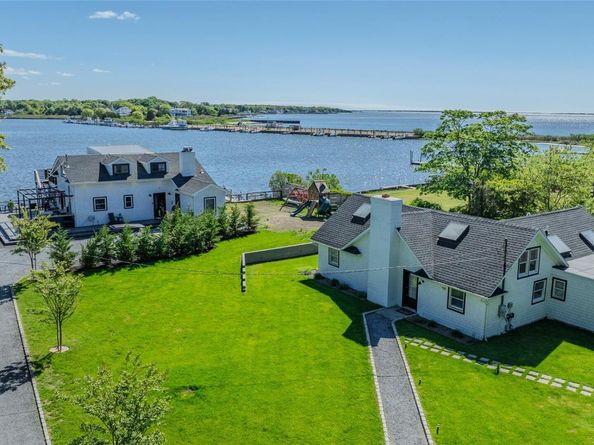 53 Old Neck Road S, Center Moriches NY 11934