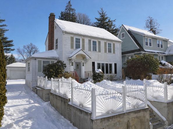 24 McKinley Avenue, White Plains NY 10606