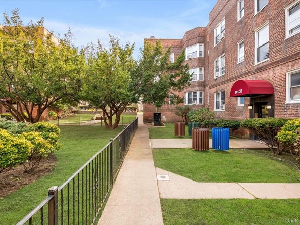 141-37 Union Turnpike 2O, Flushing NY 11367