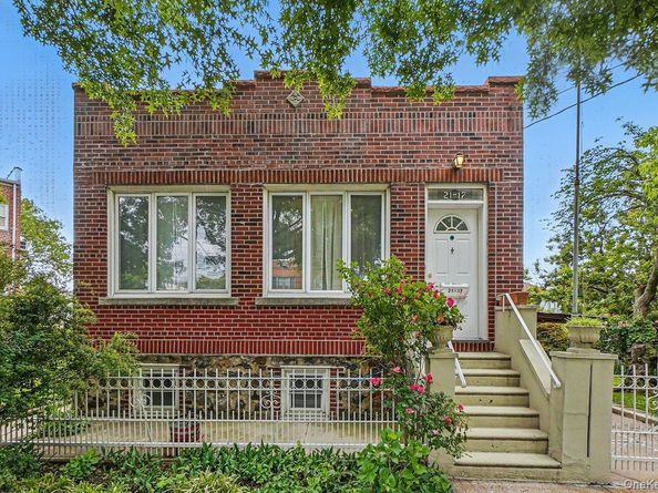 2117 Hazen Street, East Elmhurst NY 11370