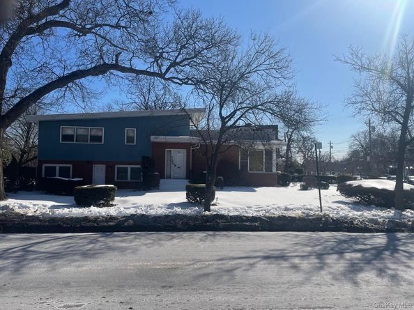 885 Central Avenue, Far Rockaway NY 11691