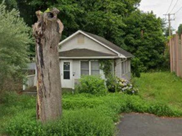 4 Garfield Street, Nesconset NY 11767