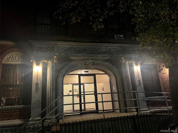 1738 Union Street 2A, Brooklyn NY 11213