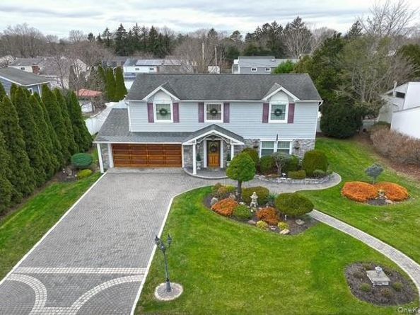 8 Brookstan Road, Nesconset NY 11767