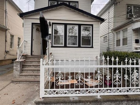 107-25-117 St 117 Street, Richmond Hill S. NY 11419